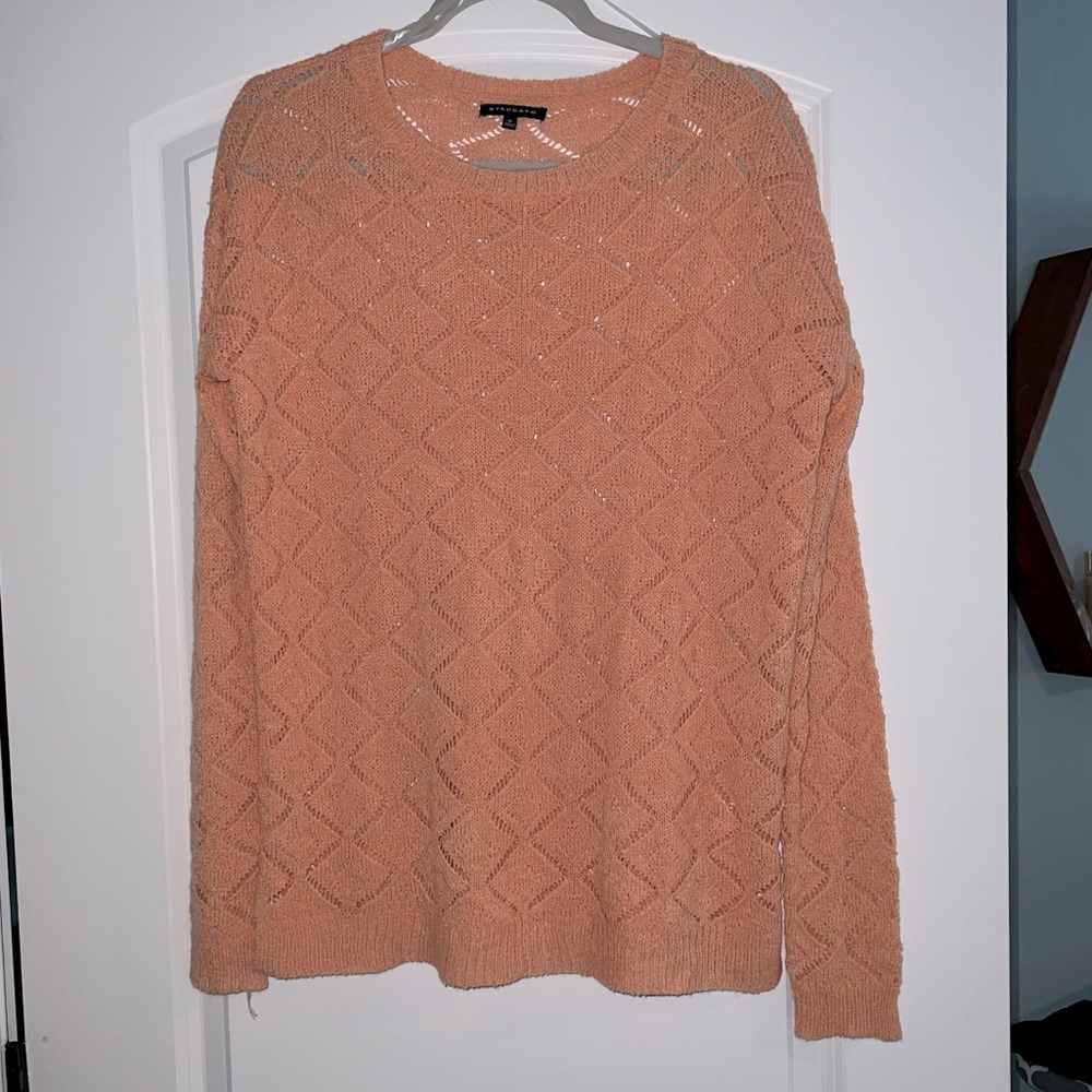 Peach Stacco lightweight‎ longsleeved sweater size Medium